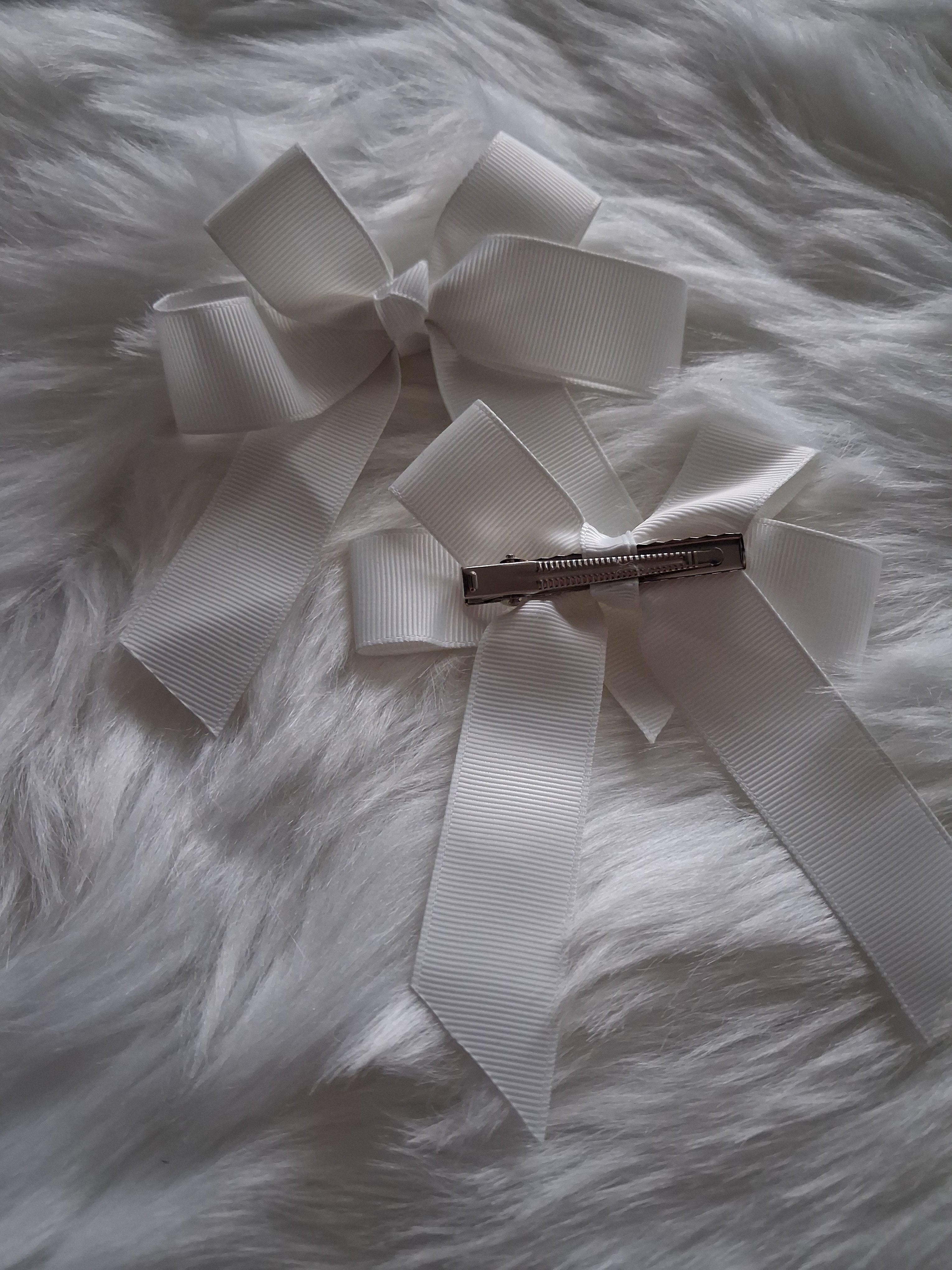 Long tails grosgrain hairbow