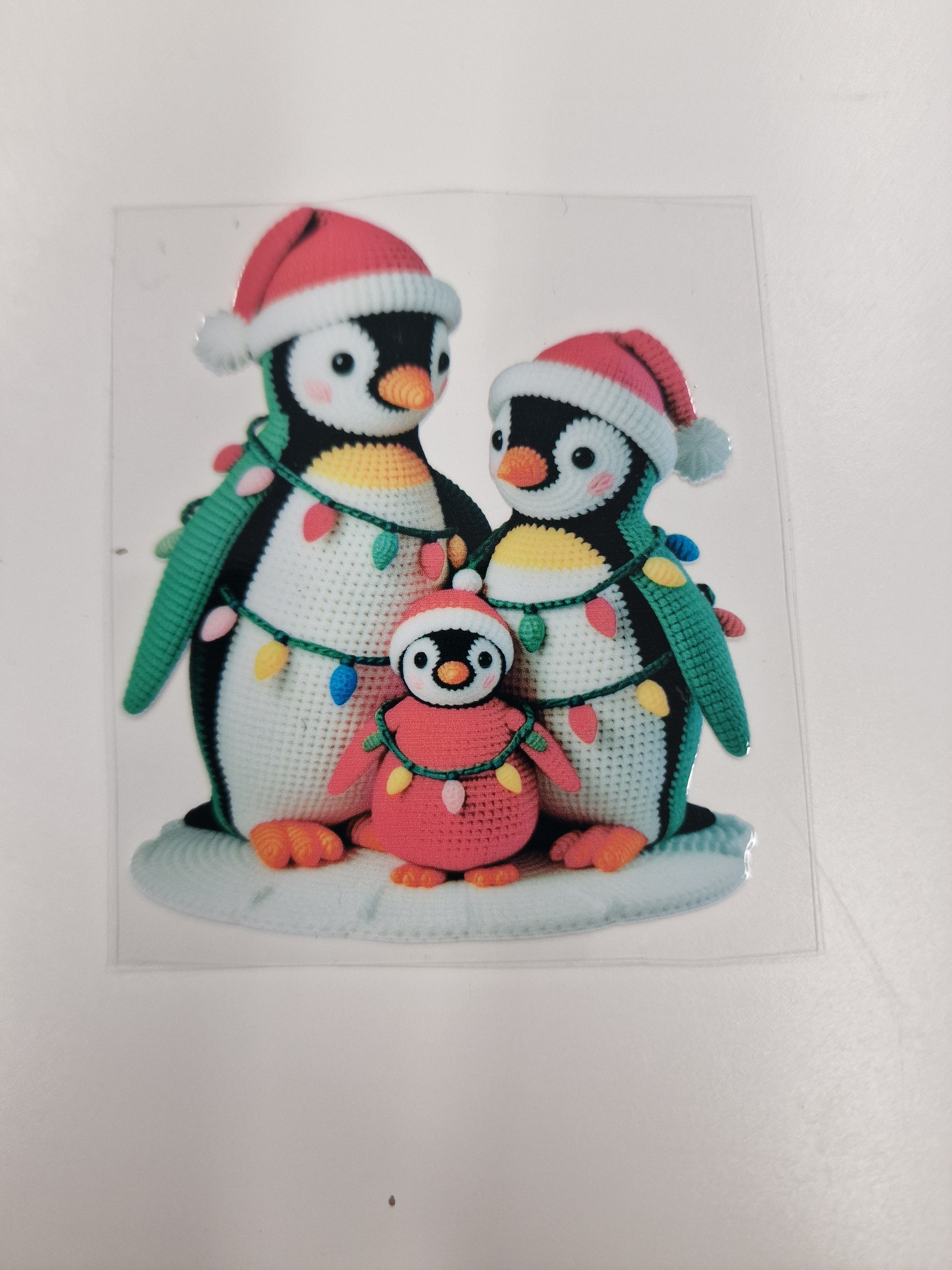 Penguins Faux Yarn 8cm UVDTF decal