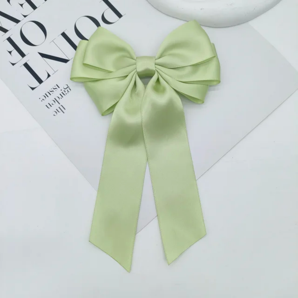 Long tail triple satin hairbows